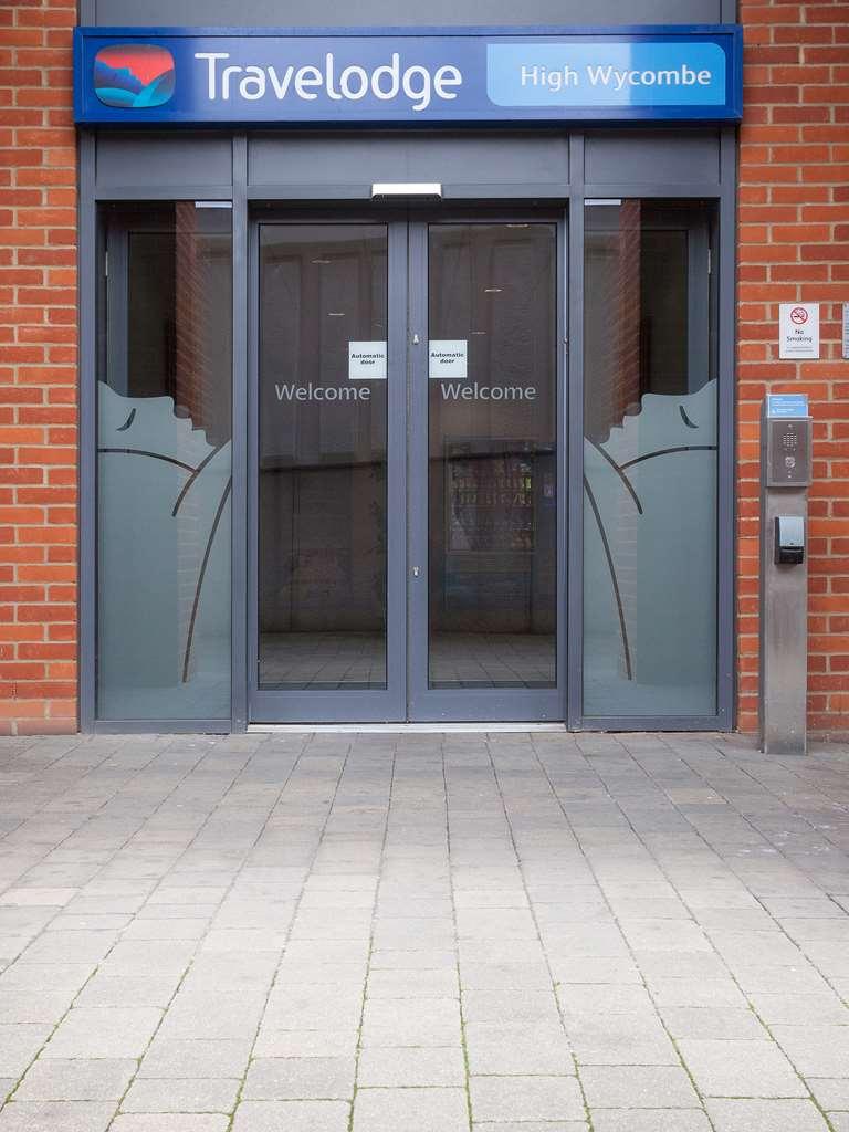 Travelodge High Wycombe Central Eksteriør billede