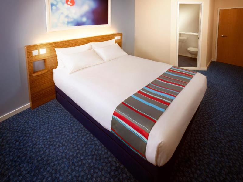 Travelodge High Wycombe Central Eksteriør billede
