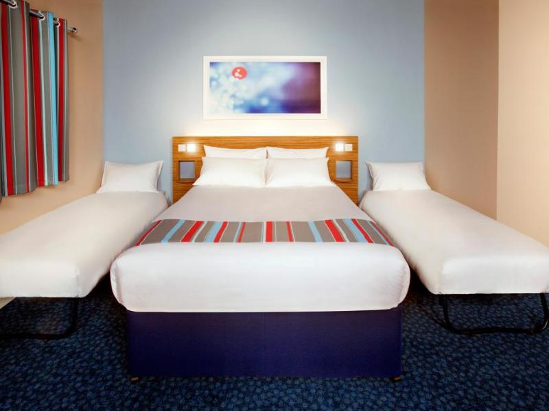 Travelodge High Wycombe Central Eksteriør billede